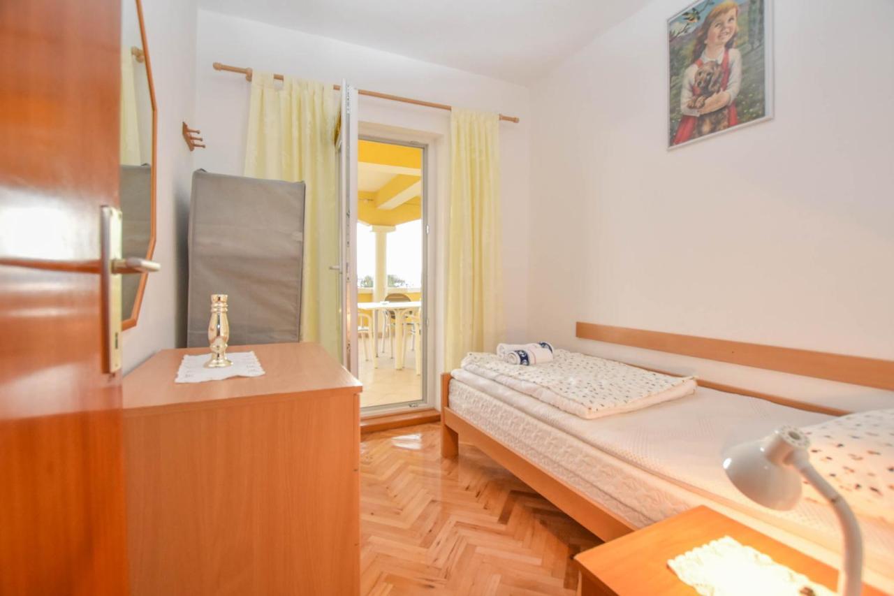 Apartments Dandelion Biograd Na Moru Eksteriør bilde