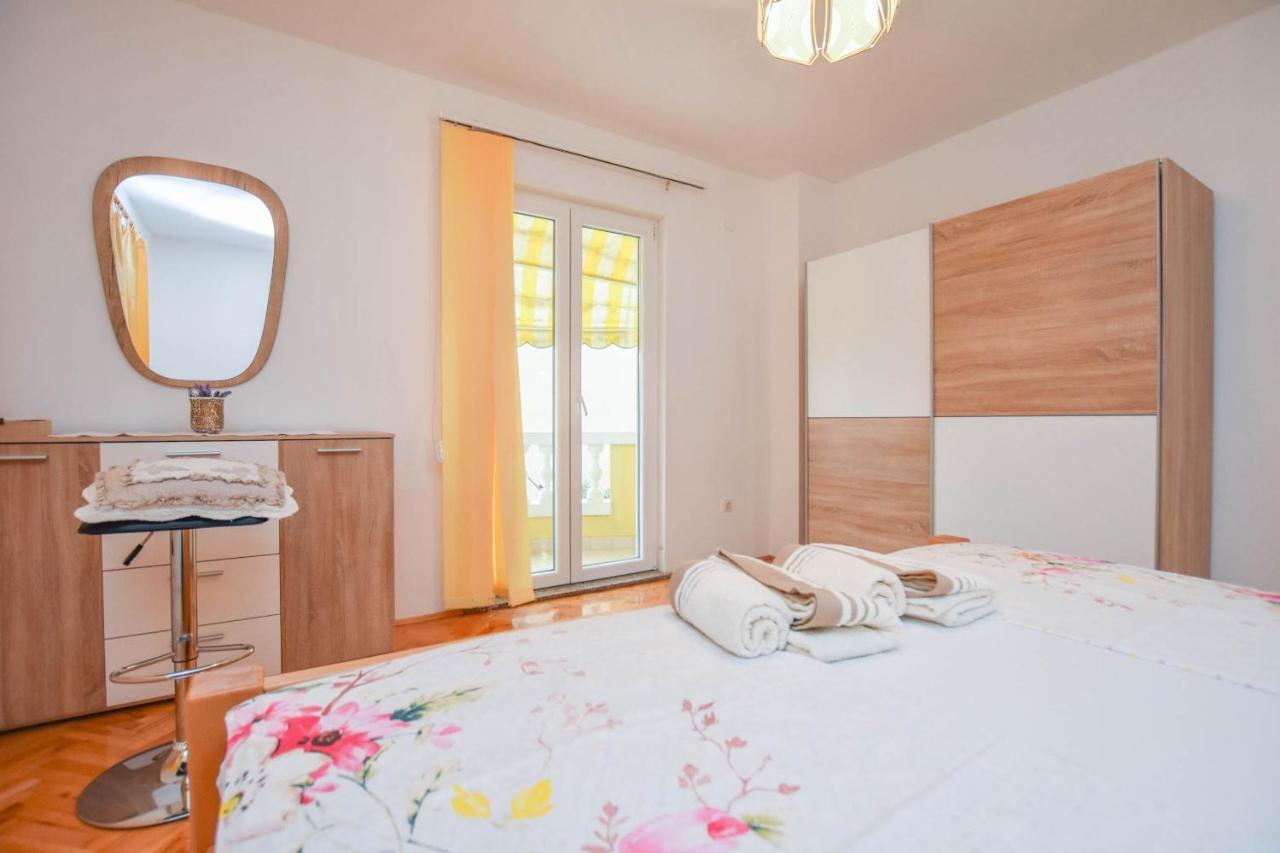 Apartments Dandelion Biograd Na Moru Eksteriør bilde