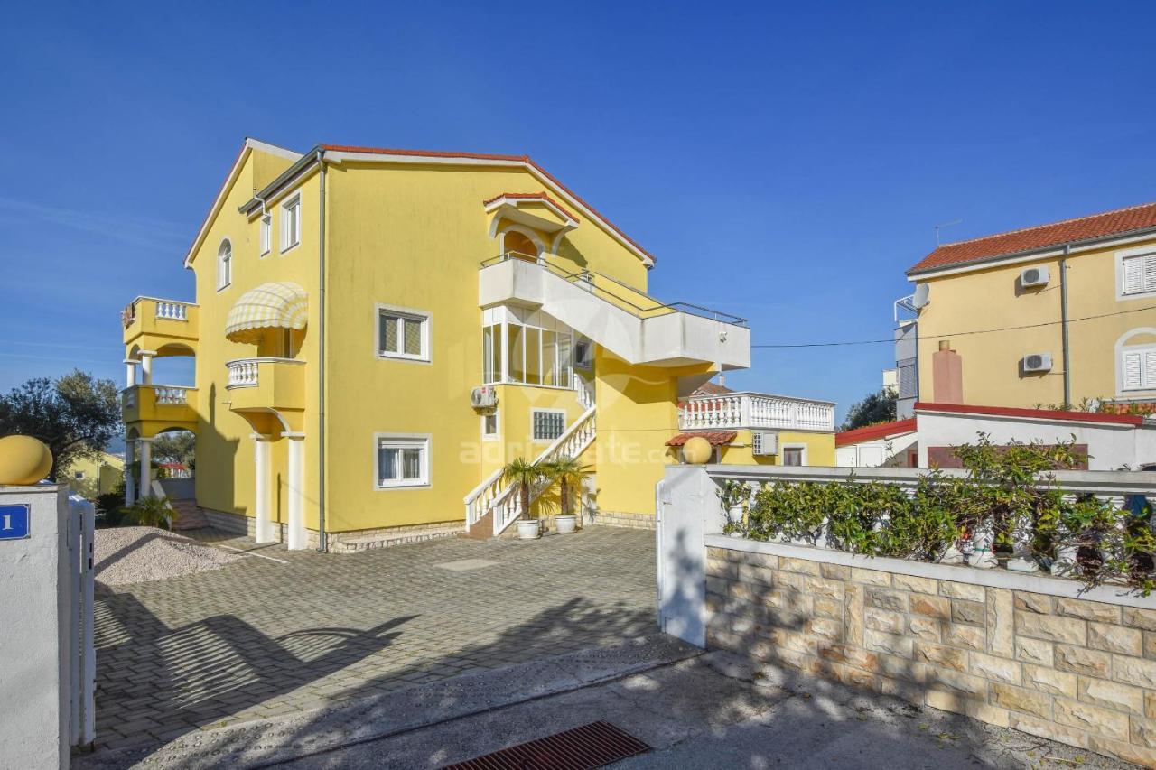 Apartments Dandelion Biograd Na Moru Eksteriør bilde